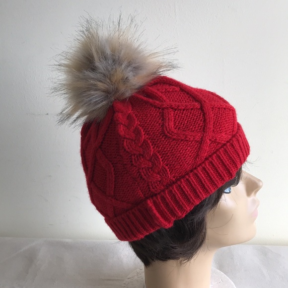 J. Crew knit hat Red acrylic yarn Tan grey faux fur Pom Pom cable knit pattern - Picture 2 of 8